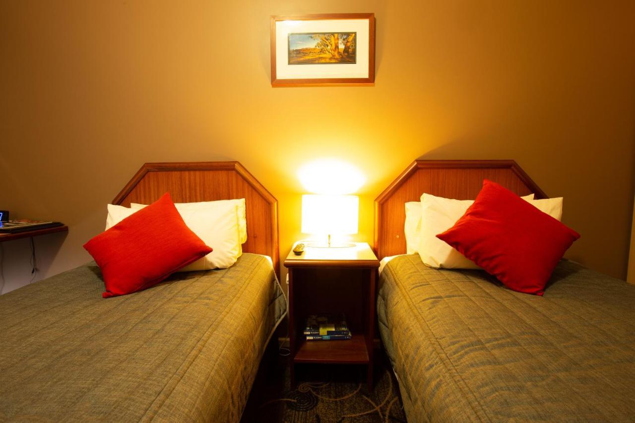Quality Hotel Bayswater Perth Exteriör bild