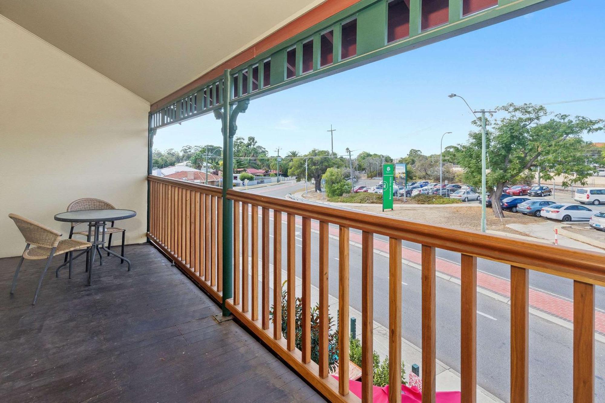 Quality Hotel Bayswater Perth Exteriör bild